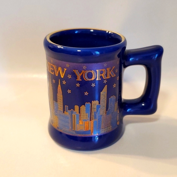 City Merchandise Other - New York City Skyline Shot Glass (NWT)